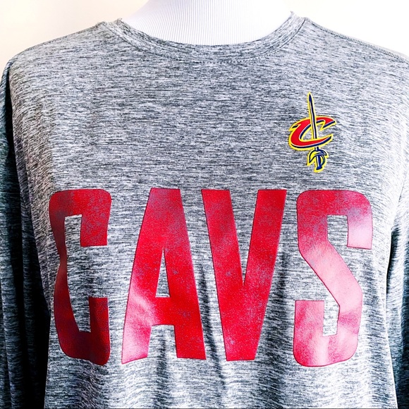 NBA Cleveland Cavaliers Cavs Basketball Gray Long Sleeve Shirt Mens Medium - Picture 2 of 7